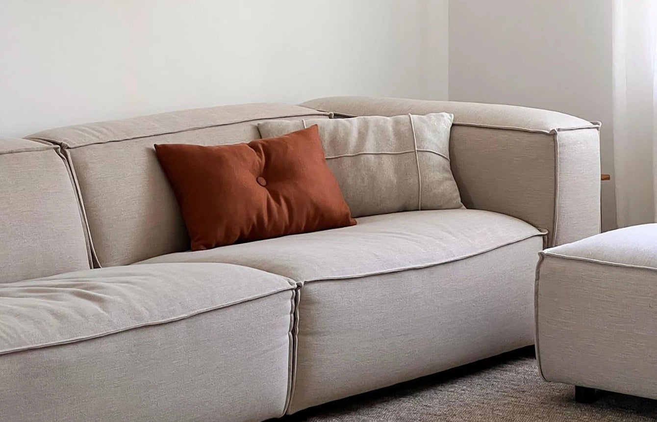 <p>Dunbar sofa</p>