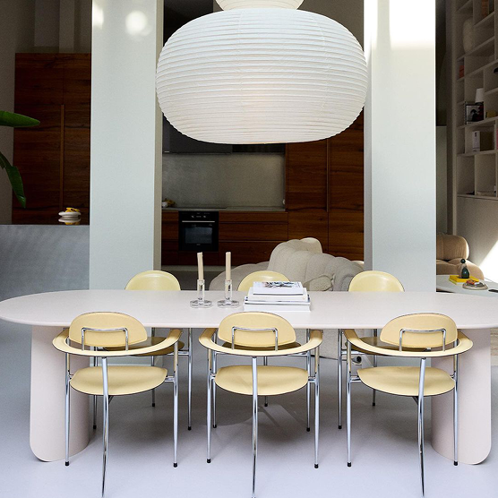 Plateau dining table