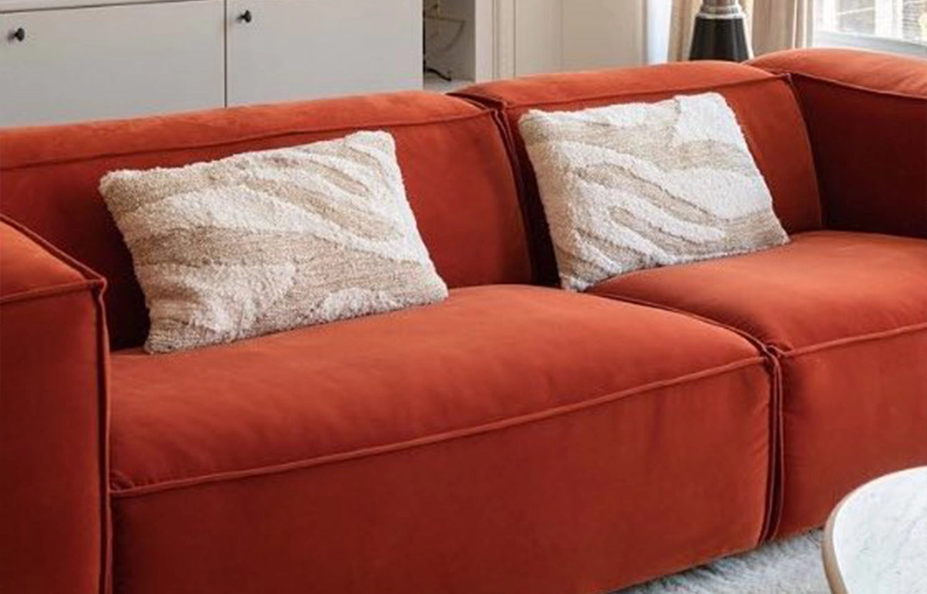 <p>Dunbar sofa</p>